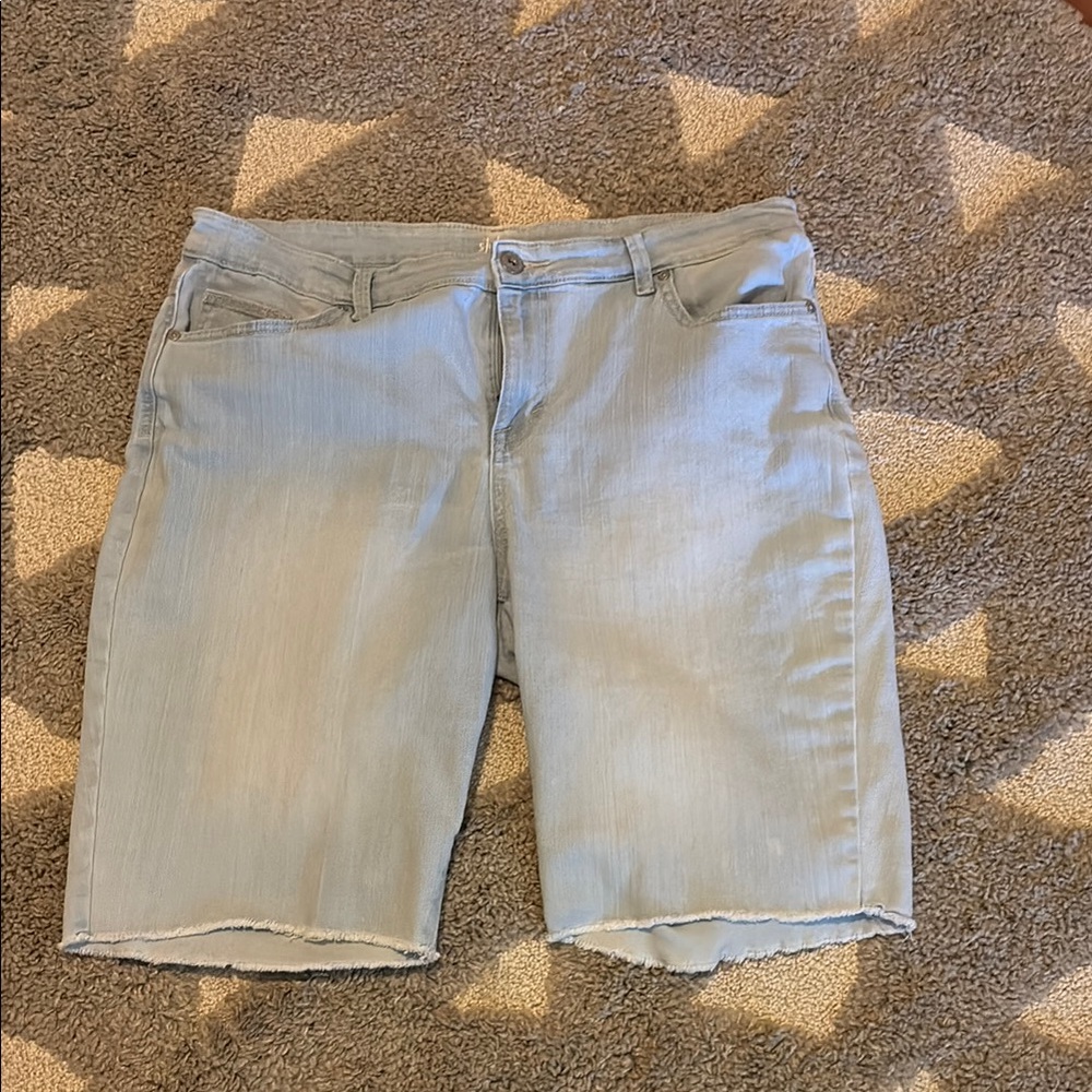 Style & Co. Women's Light Wash Jean Shorts